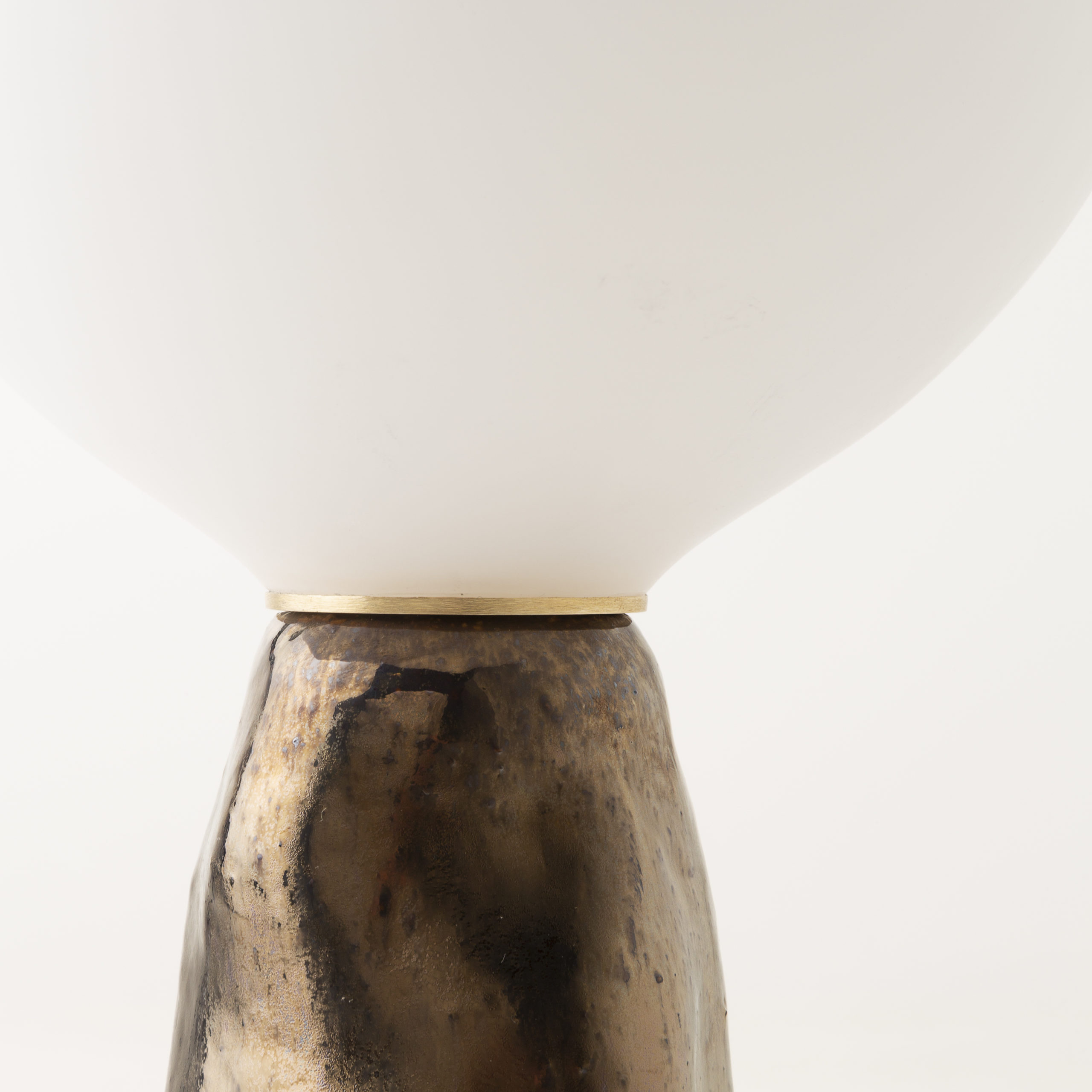 E.T Table Lamp – Pièce Unique