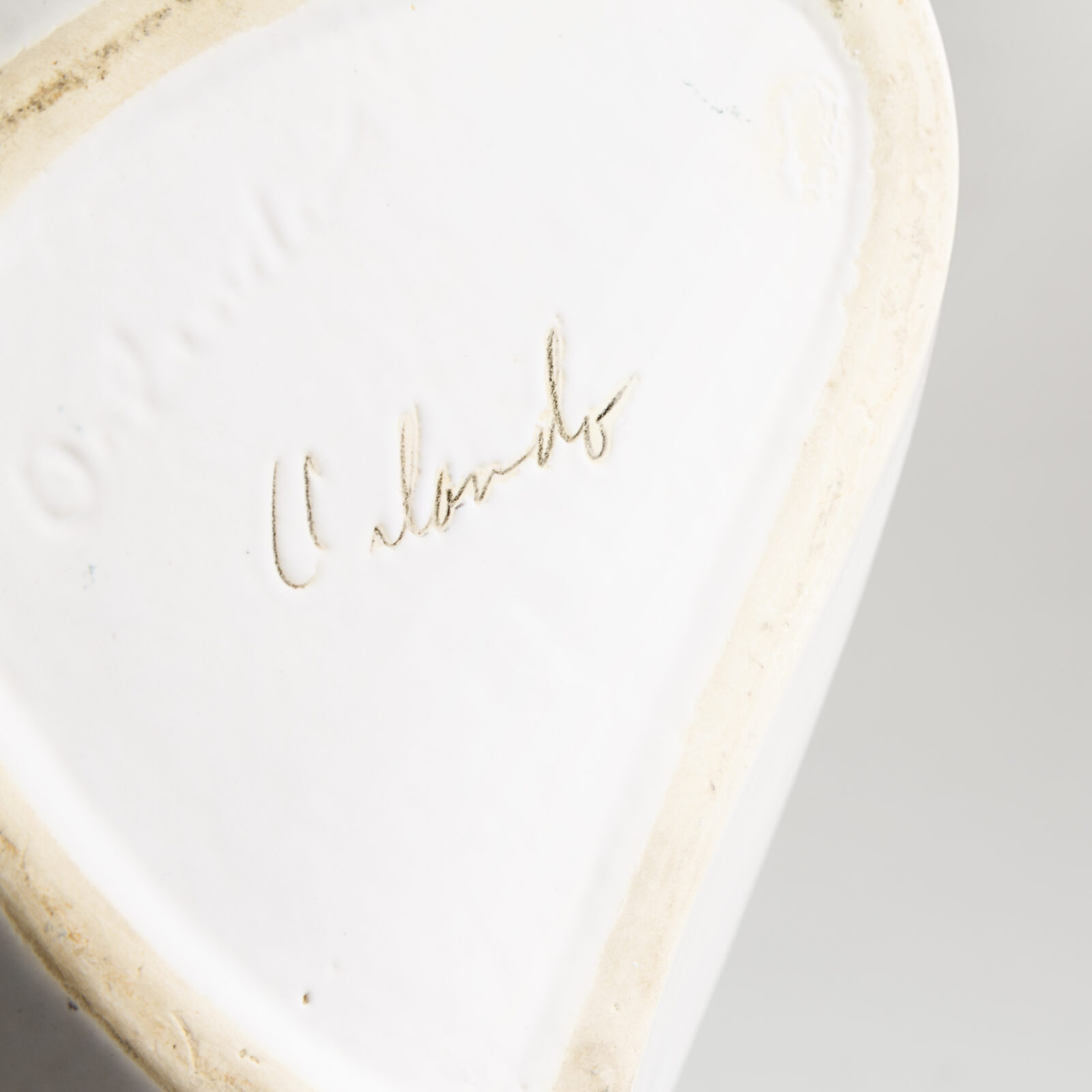 Medium Free-form Dish