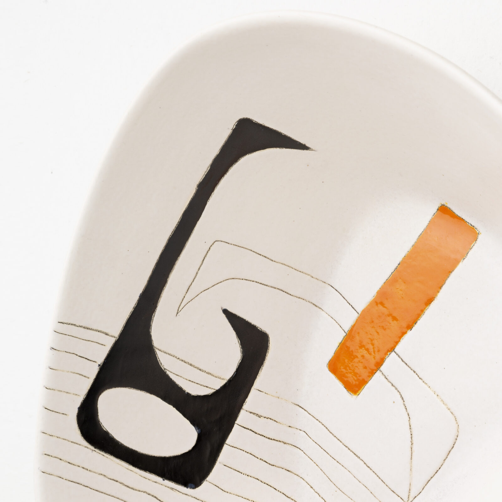 Medium Free-form Dish hover