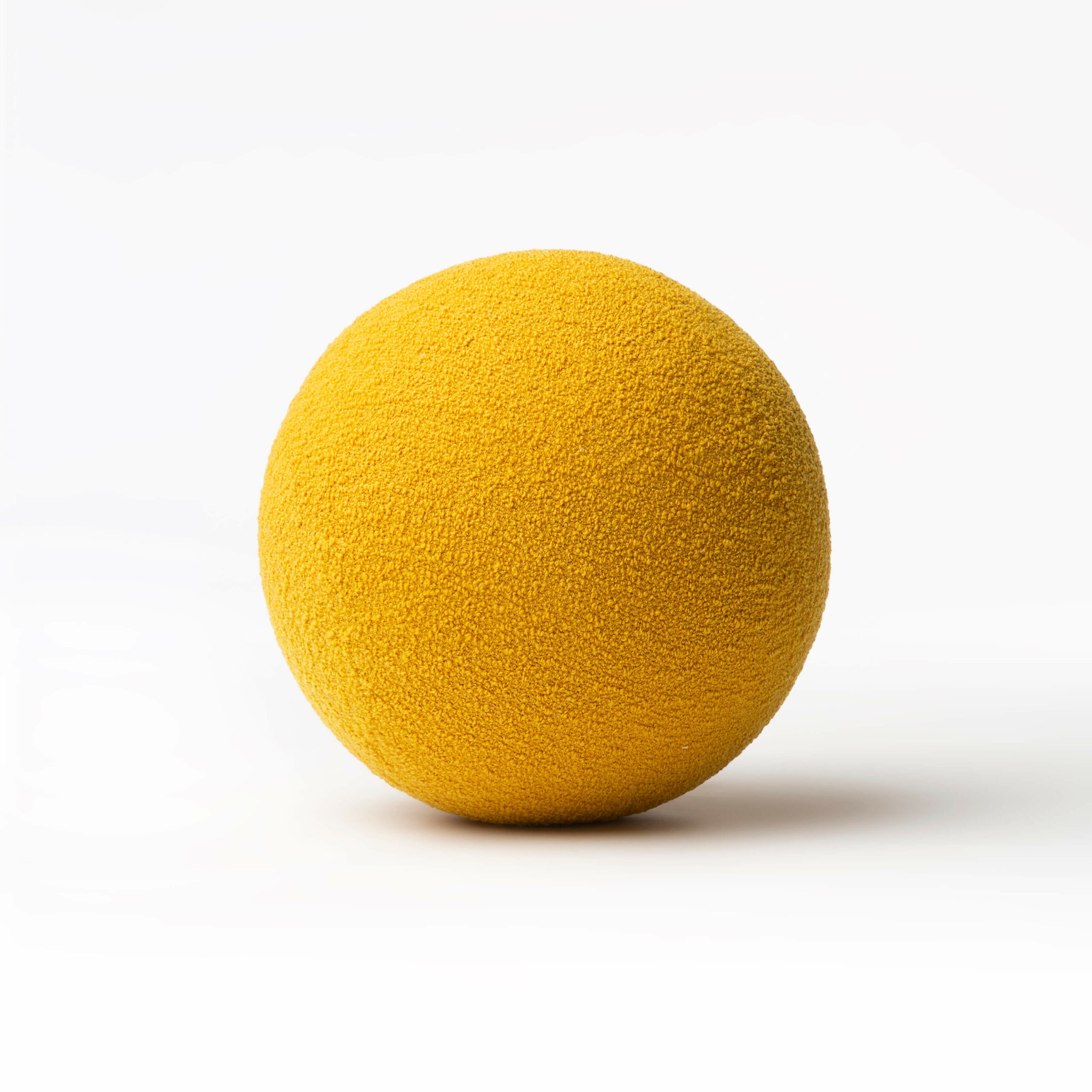 Ball L (yellow)