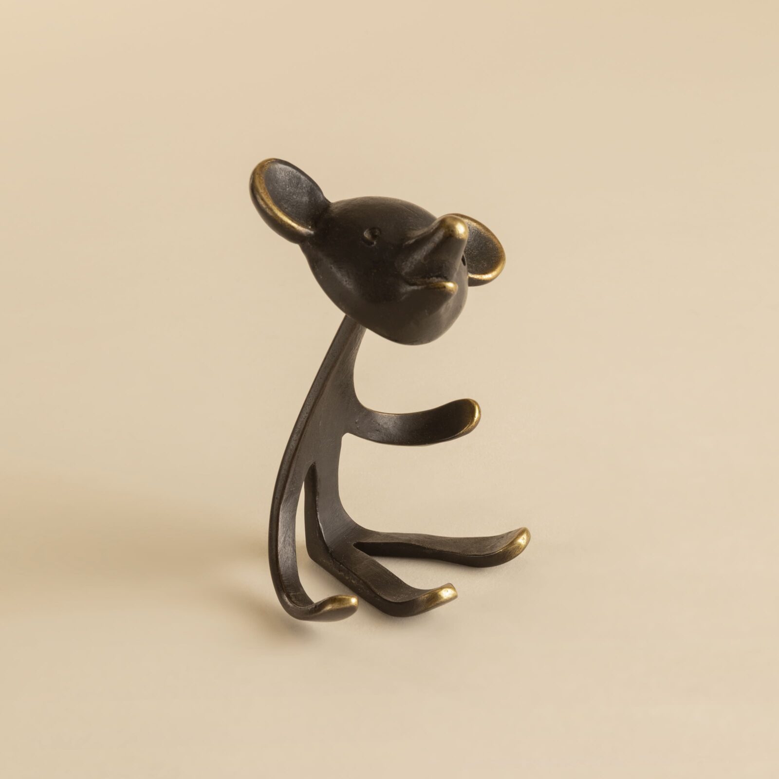 Sculpture ours