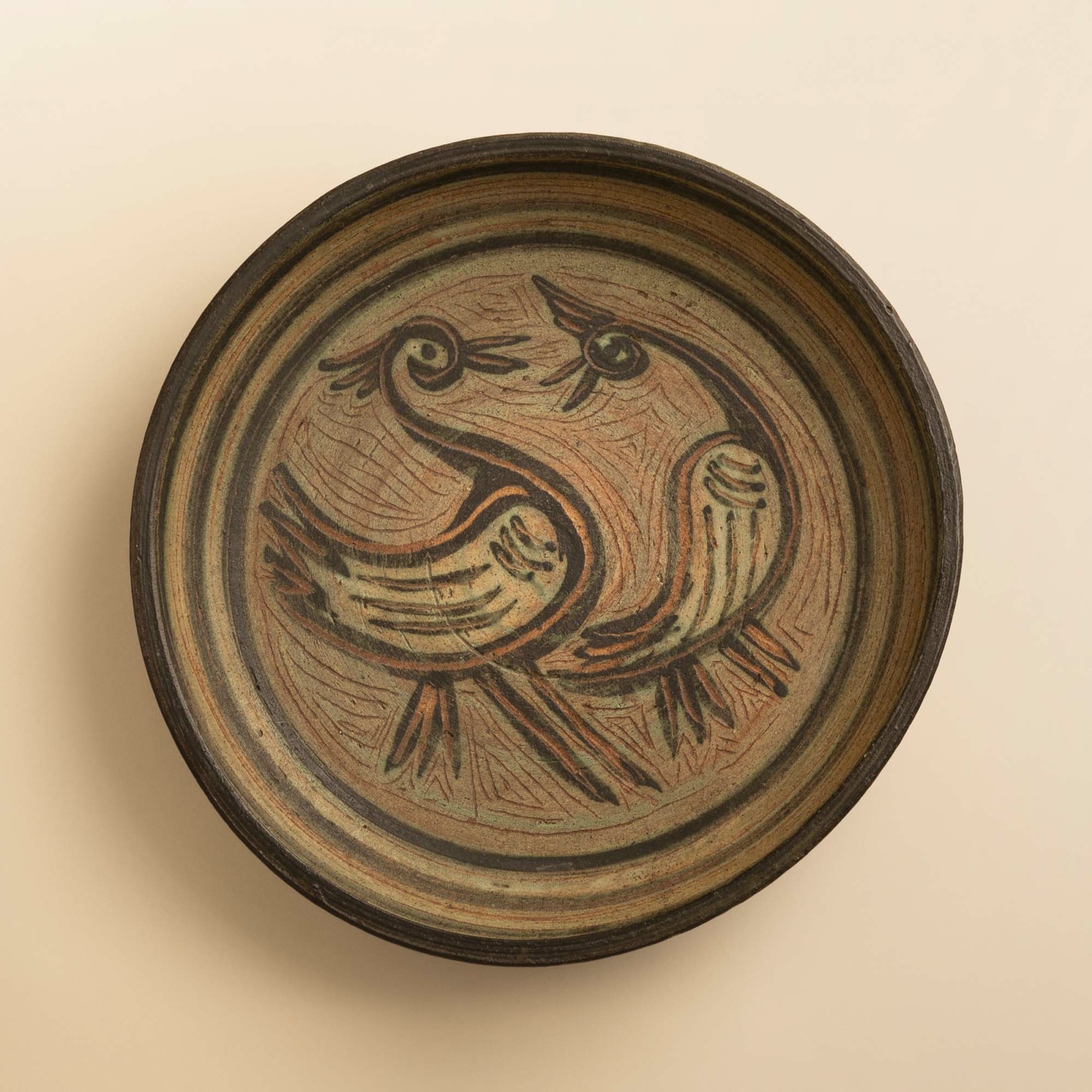 Grand plat à décor d&rsquo;oiseaux