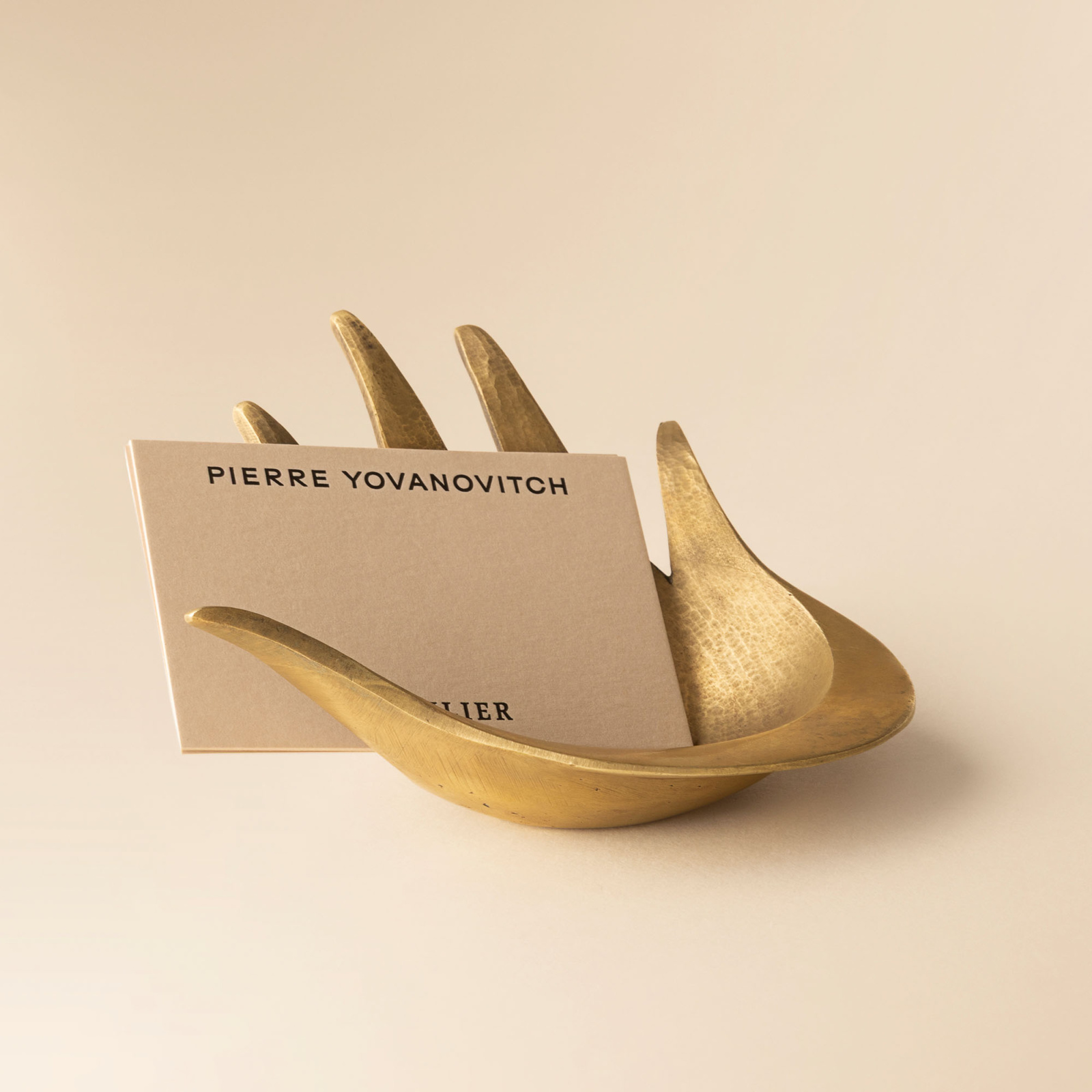 Catchall tray “hand”